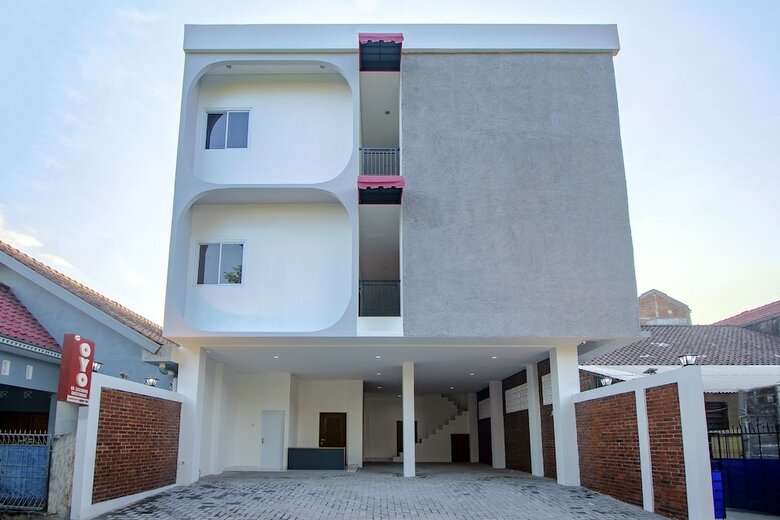 Hotel Oyo 1319 88 Exclusive Guesthouse