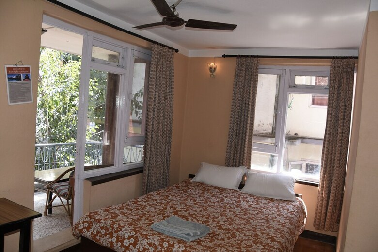 Bed & Breakfast Beehive Hostel
