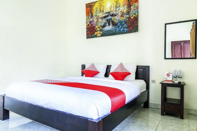Hostal Oyo 1193 Asri House