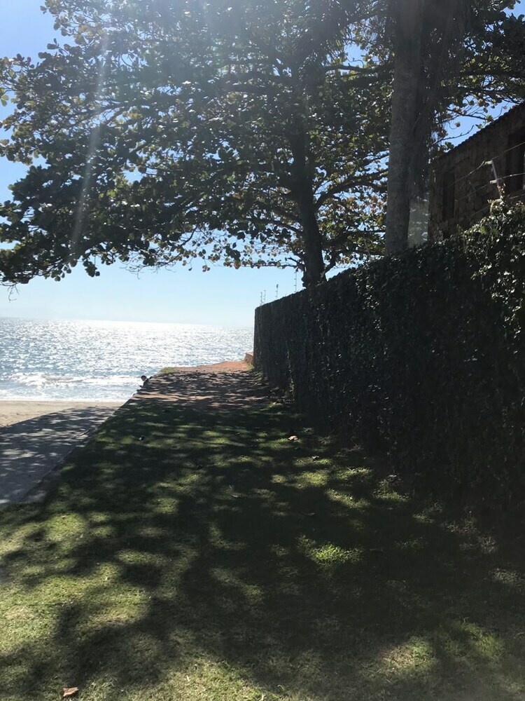 Aparthotel Residencial Leticia
