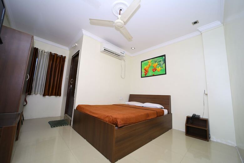 Hotel Saii Tirumala Residency