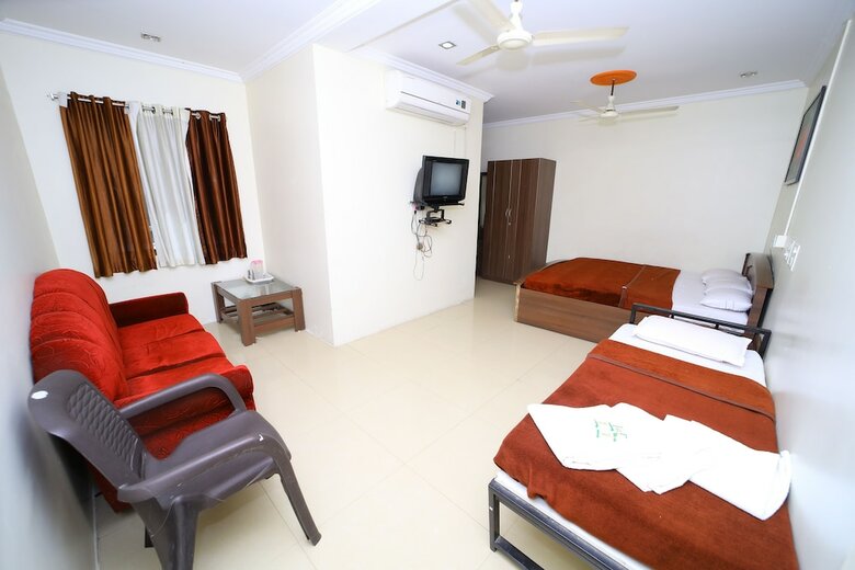 Hotel Saii Tirumala Residency