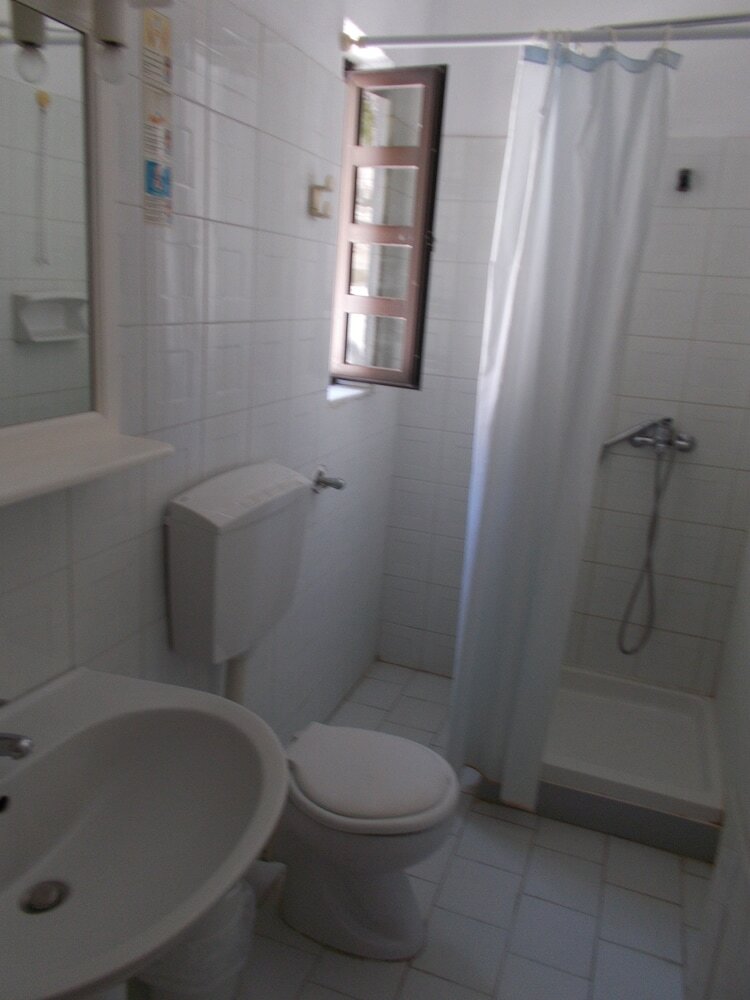 Aparthotel Marou Hotel