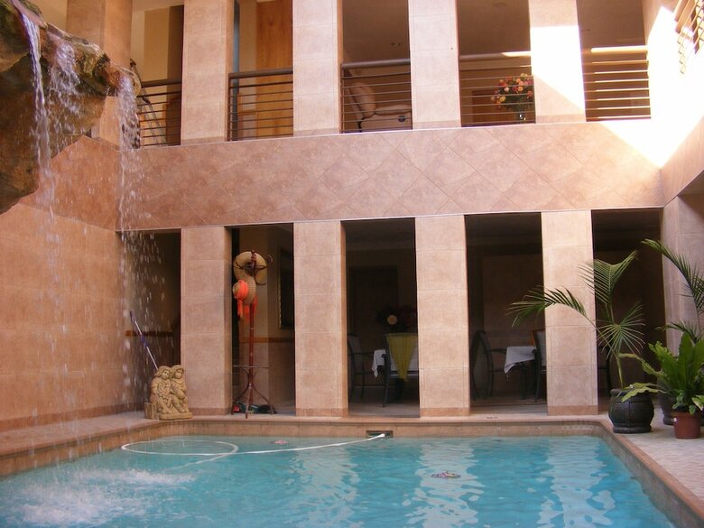 Hotel Bubez Guesthouse
