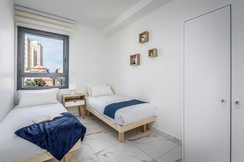 Even Israel Apartments