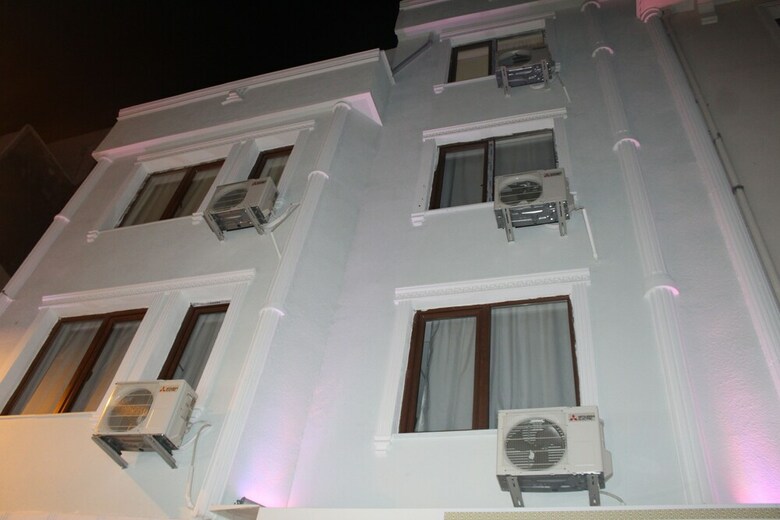 Hotel Gul Otel
