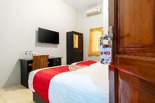 Hostal Oyo 1243 9-haan Homestay