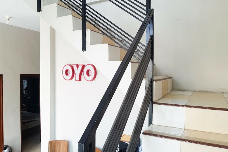 Hostal Oyo 1243 9-haan Homestay