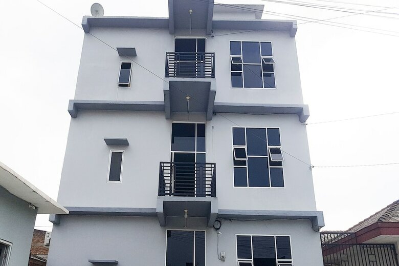 Hostal Oyo 1243 9-haan Homestay