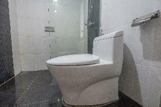 Oyo 1081 Allson City Hotel Makassar