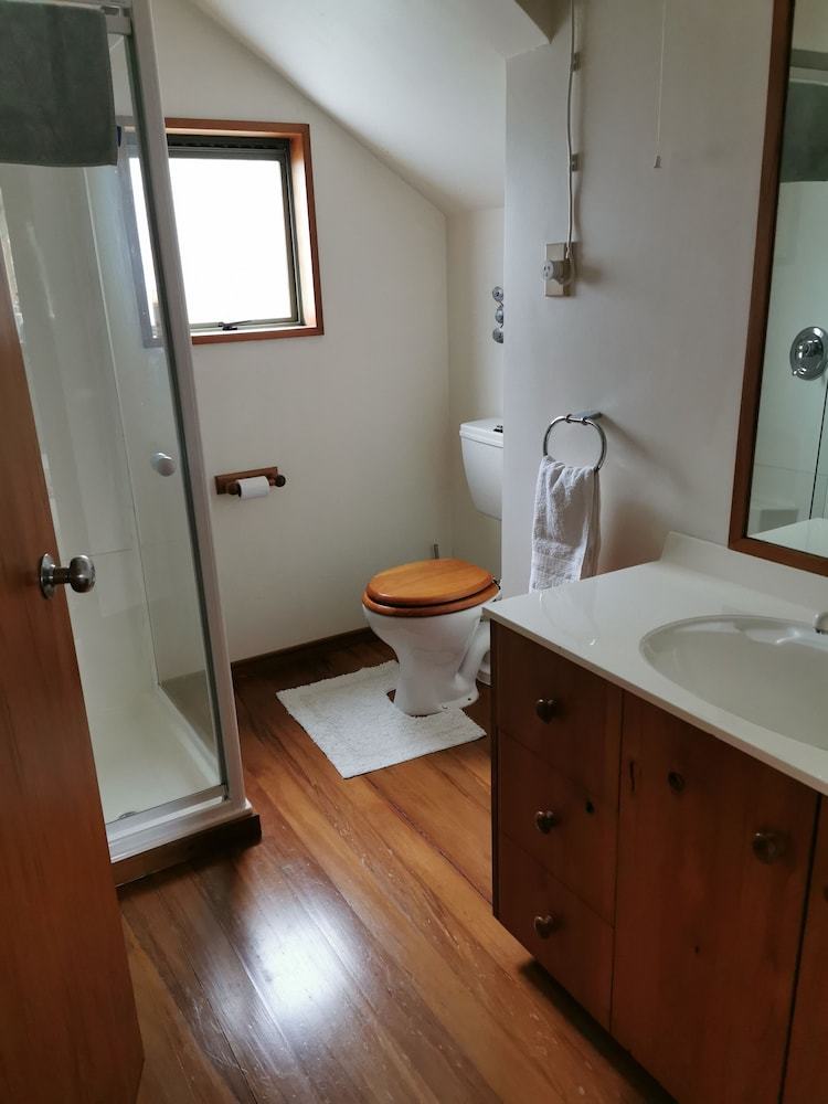 Bed & Breakfast Tui Hideaway
