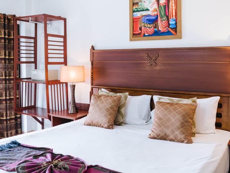 Hotel Rendezvous Guest House