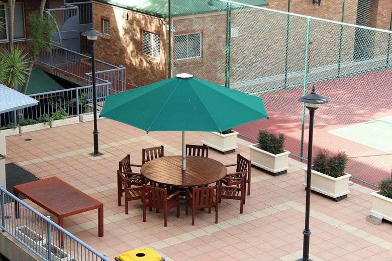 Adelaide Central Apartment - 3br, 2bath & Carpark