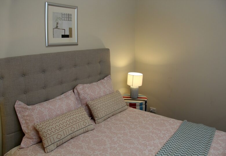 Adelaide Central Apartment - 3br, 2bath & Carpark