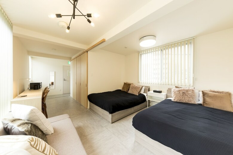 Apartamentos Rivil Hakata