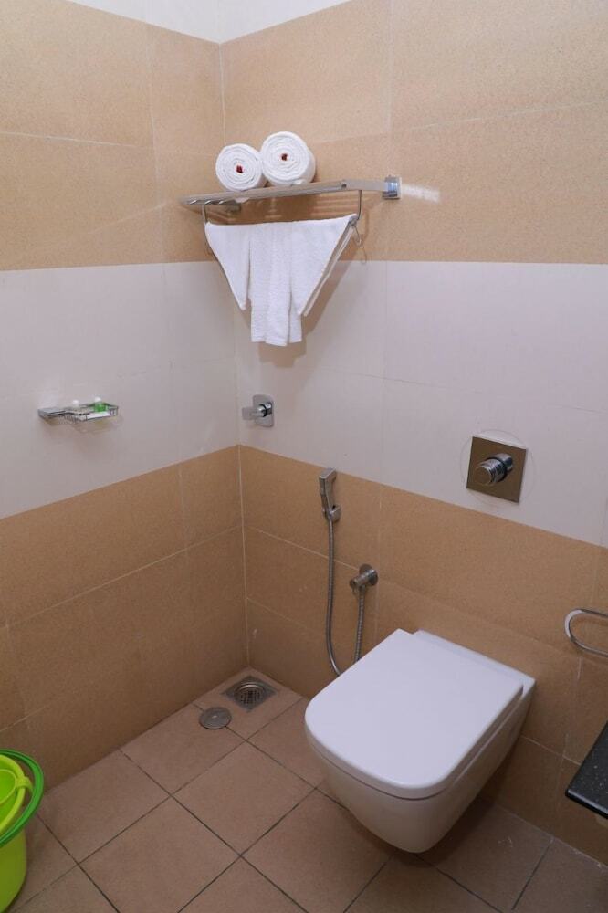 Hotel Sreepathi Nirmalyam