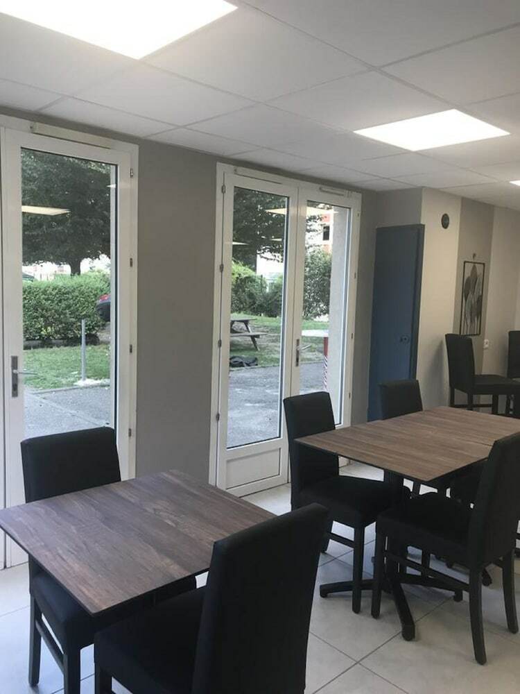 Hotel H�tel Grenoble Voreppe