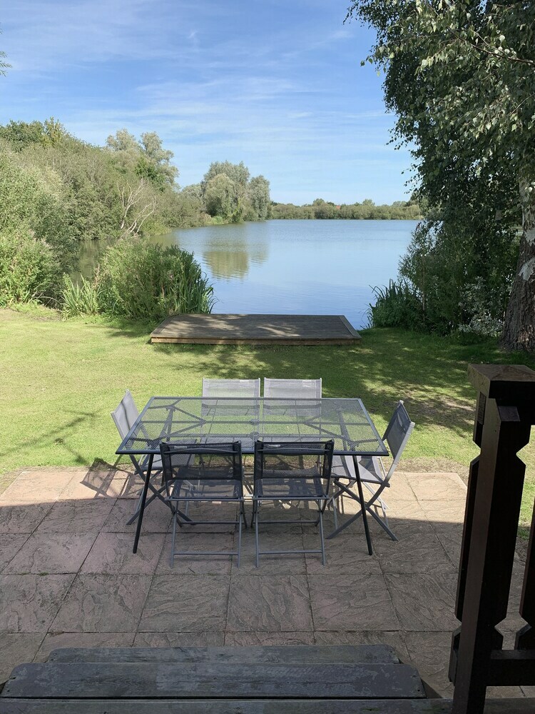 Posada Woodlakes Park