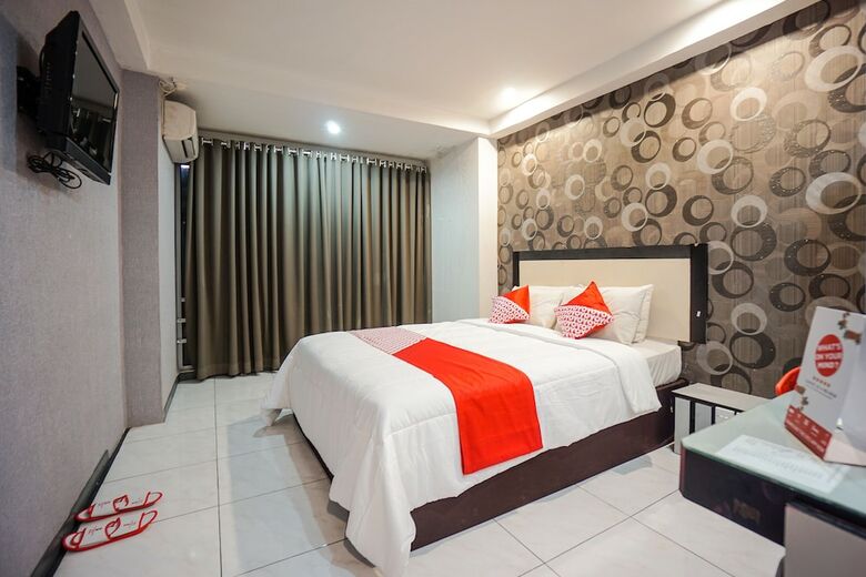 Hostal Oyo 1318 Hotel Prince Boulevard
