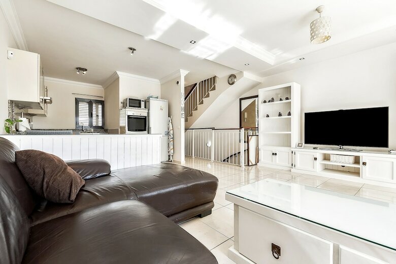Apartamentos Altemar H5