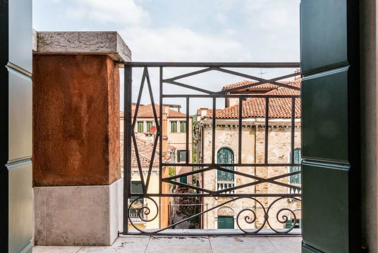 Apartamento Carmini Canal View And Balcony With Lift