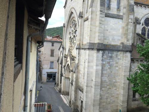 Apartamento Location Saint Antonin