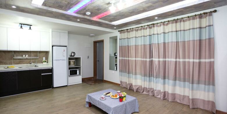 Modern House Pension