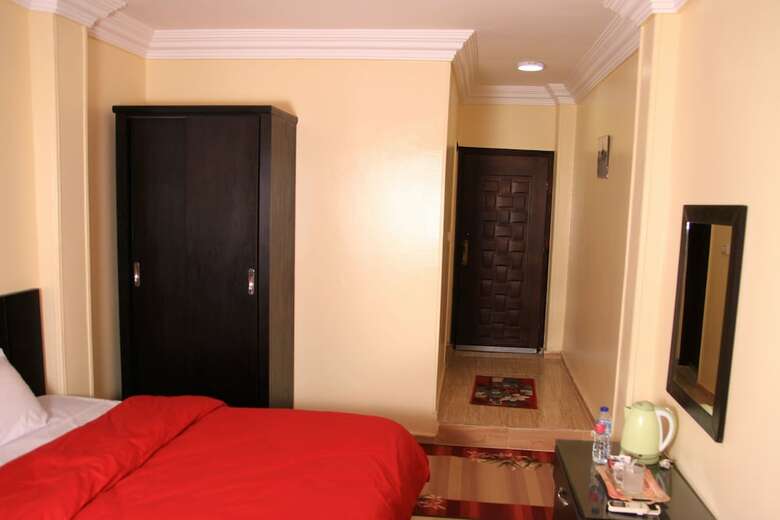 Hostal City Pyramids Inn