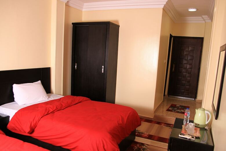 Hostal City Pyramids Inn