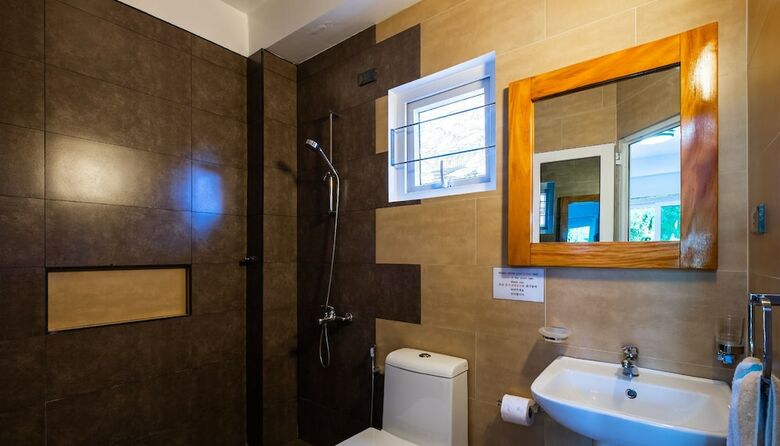 Hotel Zen Rooms Ocp Puerto Galera