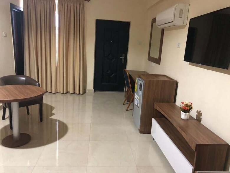 Rhogem Hotel