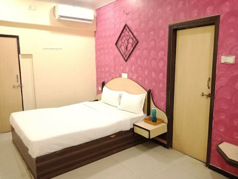 Hotel Galaxy Imperial Aurangabad
