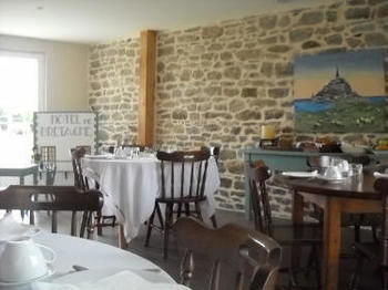 Hostal Manoir De L'ormelais