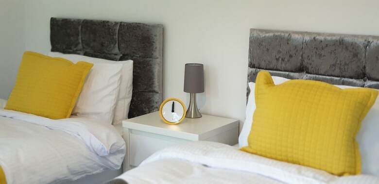 Elmwood Apartment