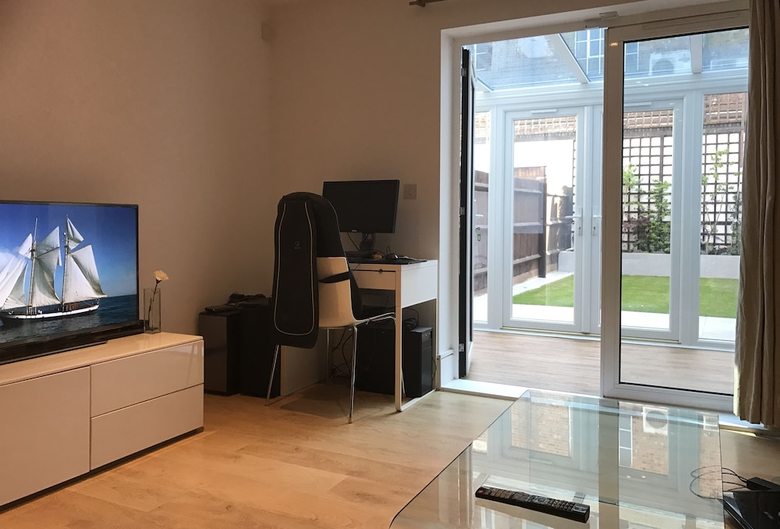 Apartamentos Spacious Flat With Private Patio Right By Kings X Station