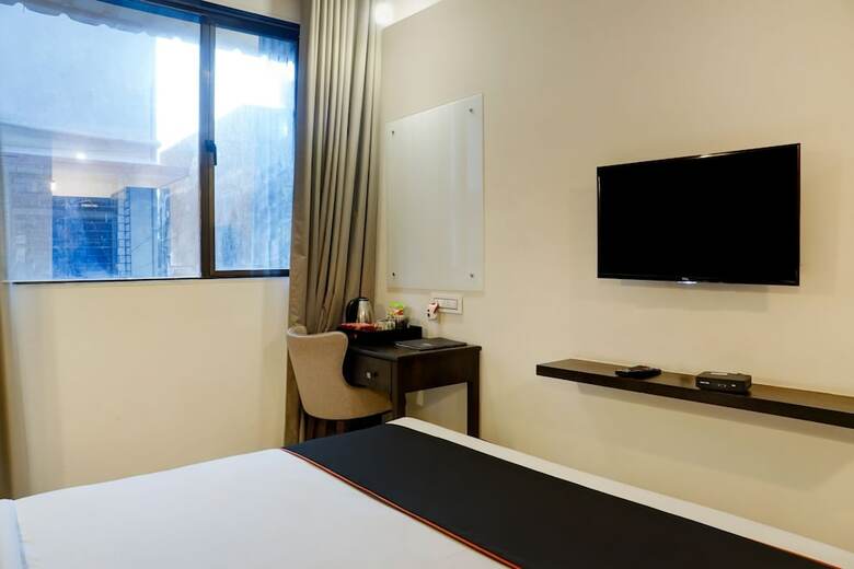 Hotel Collection O 30084 Apmc Market Vashi