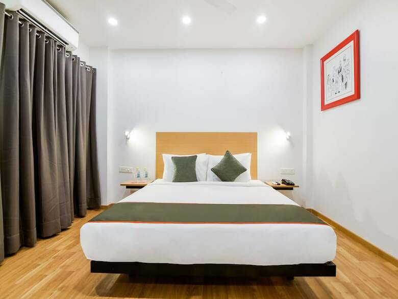 Hotel Oyo Townhouse 094 Bhera Enclave