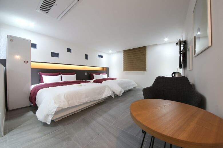 Hotel 2night