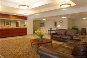 Hotel Quality Inn And Suites Airport