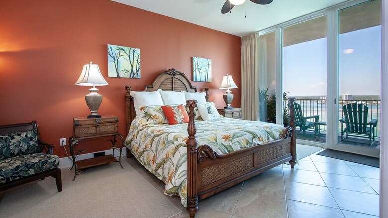 Coastal Penthouse Offering Breathtaking Views - Unit Crcph06