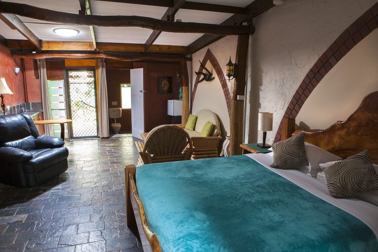 Posada Cedar Park Rainforest Resort