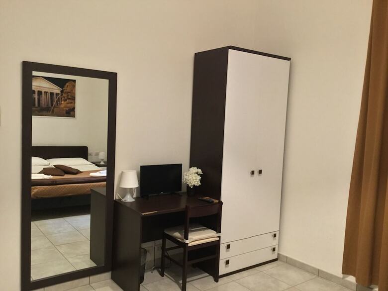 Bed & Breakfast Cialdini Rome