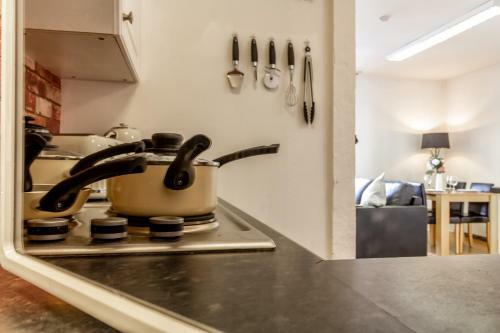 Apartamentos Club Chambers Malvern - Guest Homes