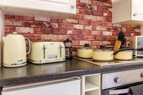 Apartamentos Club Chambers Malvern - Guest Homes
