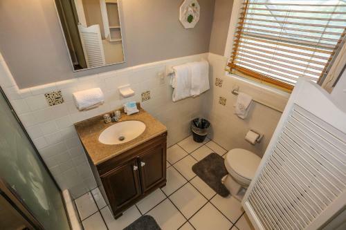 5481 Oak Ridge