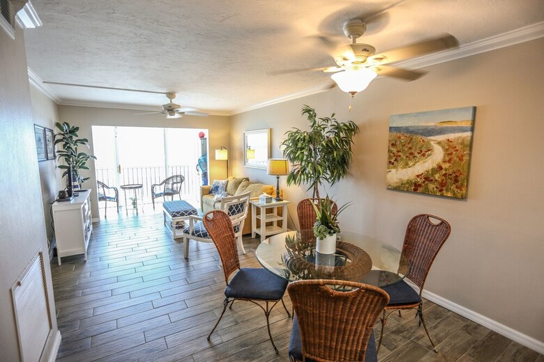 Castle Beach 402