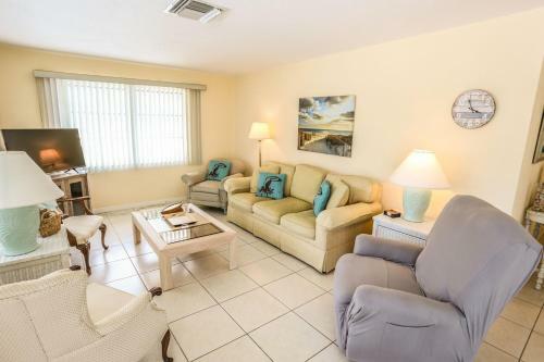 3561 Estero Blvd Estero Sunset