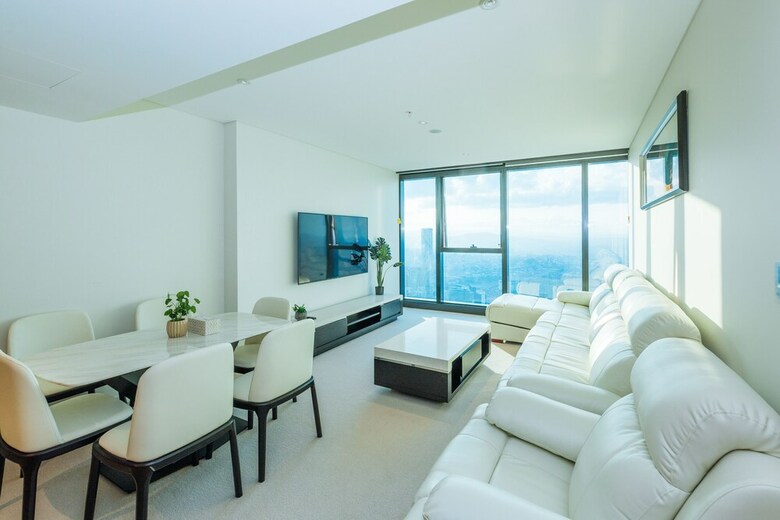 Sofun Apartment On Margaret St