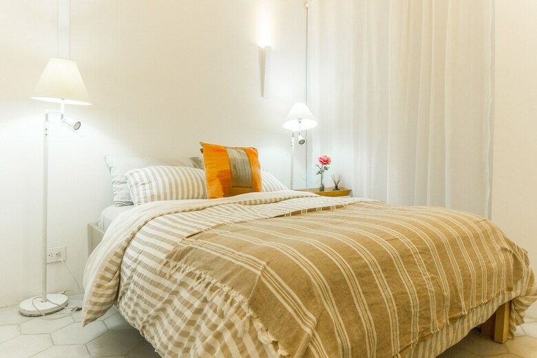 Apartamentos Old City Deluxe Condo By Nomad Guru
