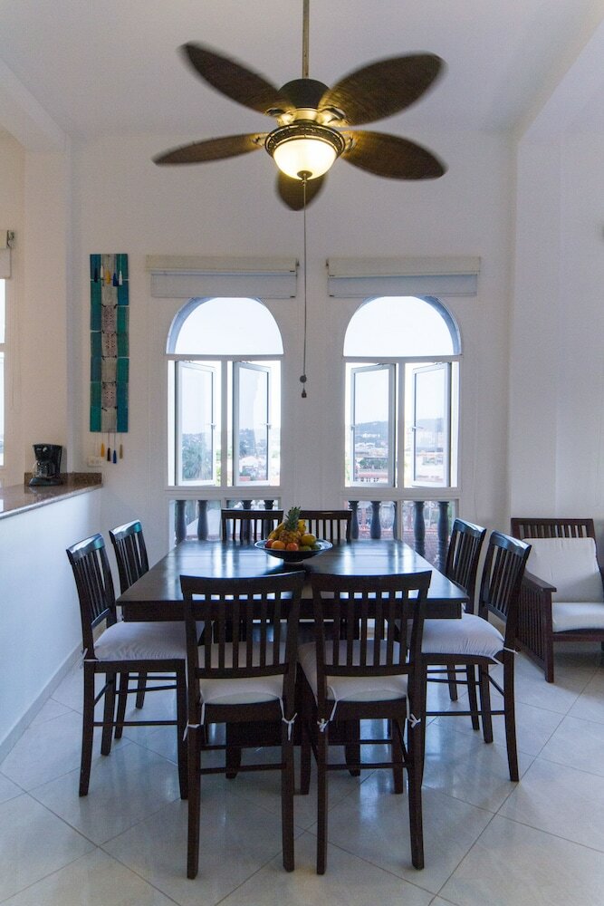 Apartamentos Old City Deluxe Condo By Nomad Guru